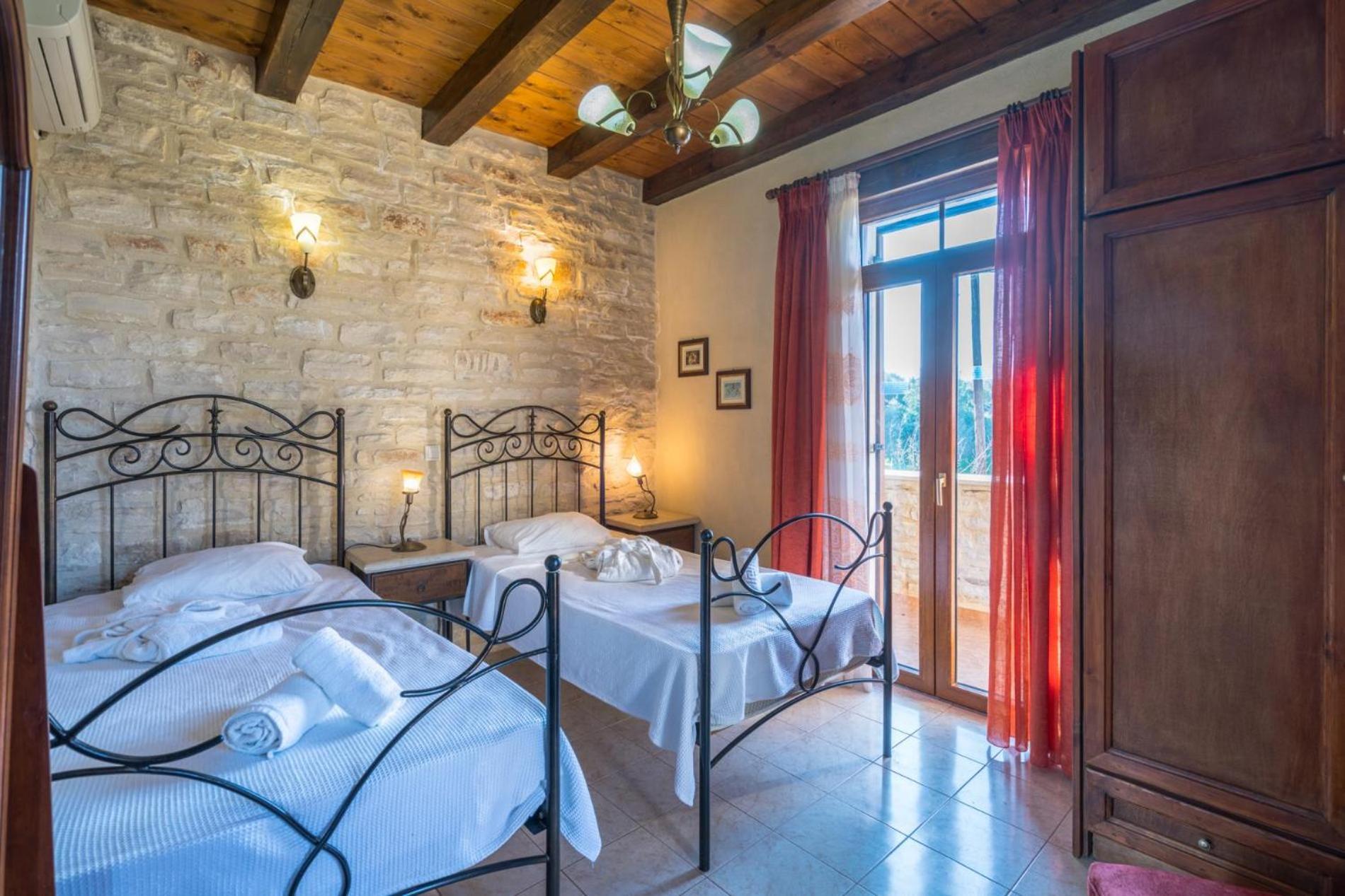 Villa Marcos Chara In Asteri Asterion Bagian luar foto